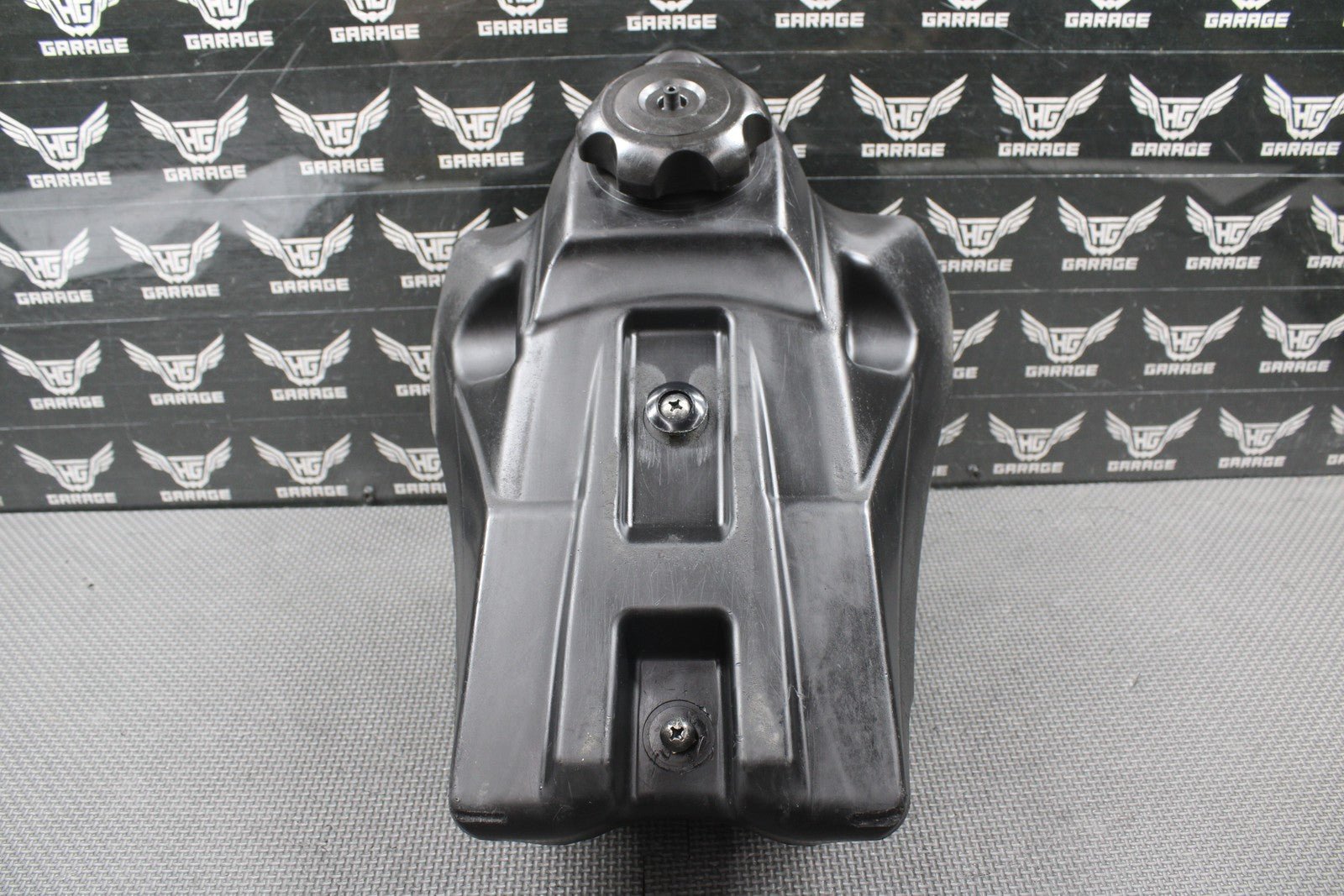 2015 KAWASAKI 14 - 22 KX85 OEM GAS TANK & SEAT COMBINED LISTING - hggarage
