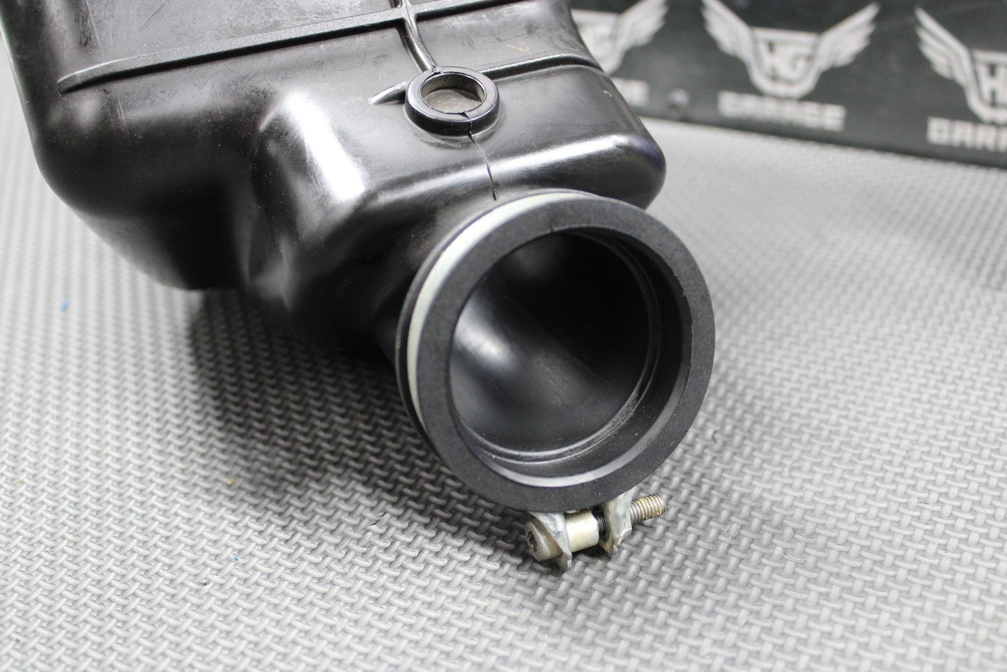 2019 2020 YAMAHA YZ250F OEM AIRBOX AIR CLEANER INTAKE BOOT FILTER CAGE & PARTS - hggarage