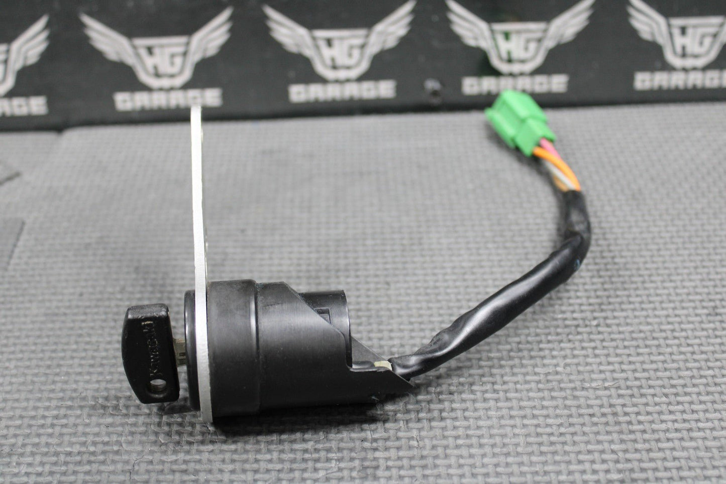 2003 KAWASAKI KLX400SR OEM 3 WAY KEYED IGNITION KILL OFF SWITCH W KEY 27005 - S006 - hggarage