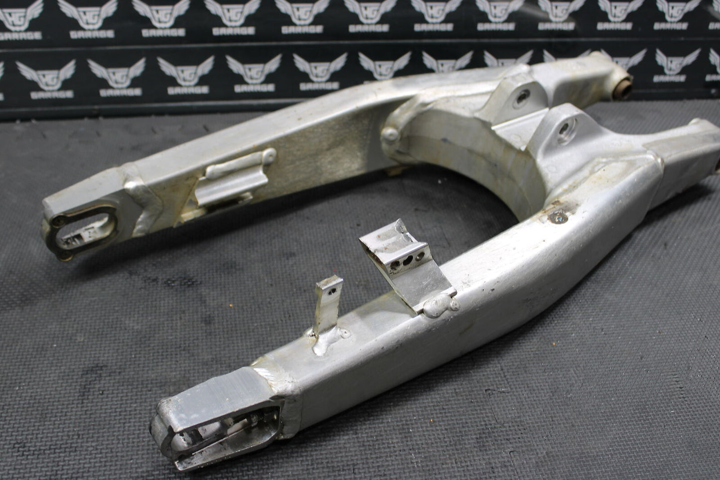 2013 HONDA 13-16 CRF450R OEM SWINGARM SWING ARM SUSPENSION