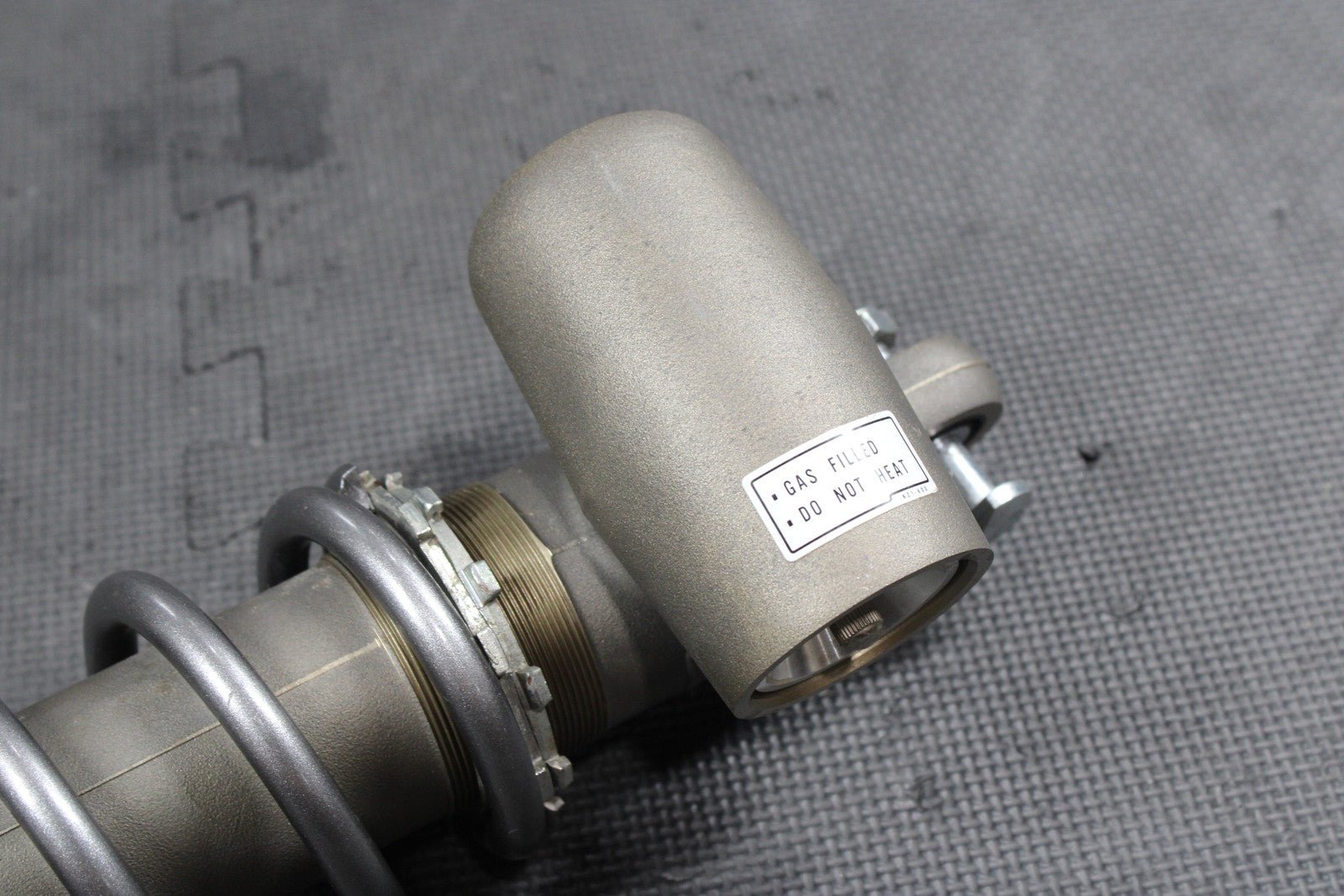 2019 HONDA CRF450RX OEM SHOWA REAR BACK SHOCK ABSORBER SUSPENSION 52400 - MKE - A81 - hggarage