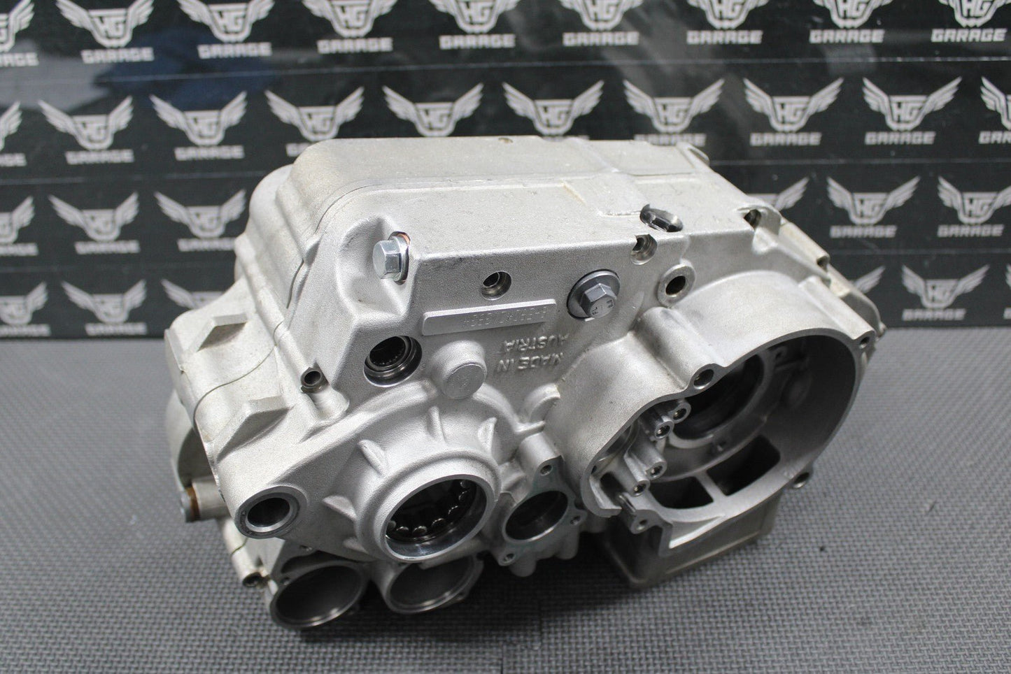 2007 KTM 06 - 07 450 525 OEM LEFT RIGHT RFS CRANKCASE CRANK CASES 59030000444 MINT - hggarage