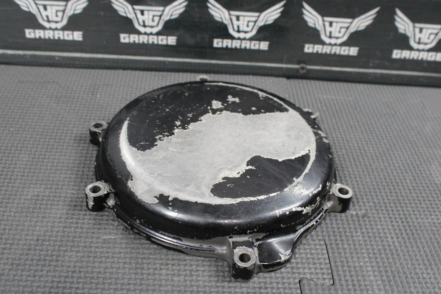 2000 SUZUKI RM125 OEM RIGHT SIDE OUTER ENGINE MOTOR CLUTCH COVER 11371 - 36F00 - hggarage