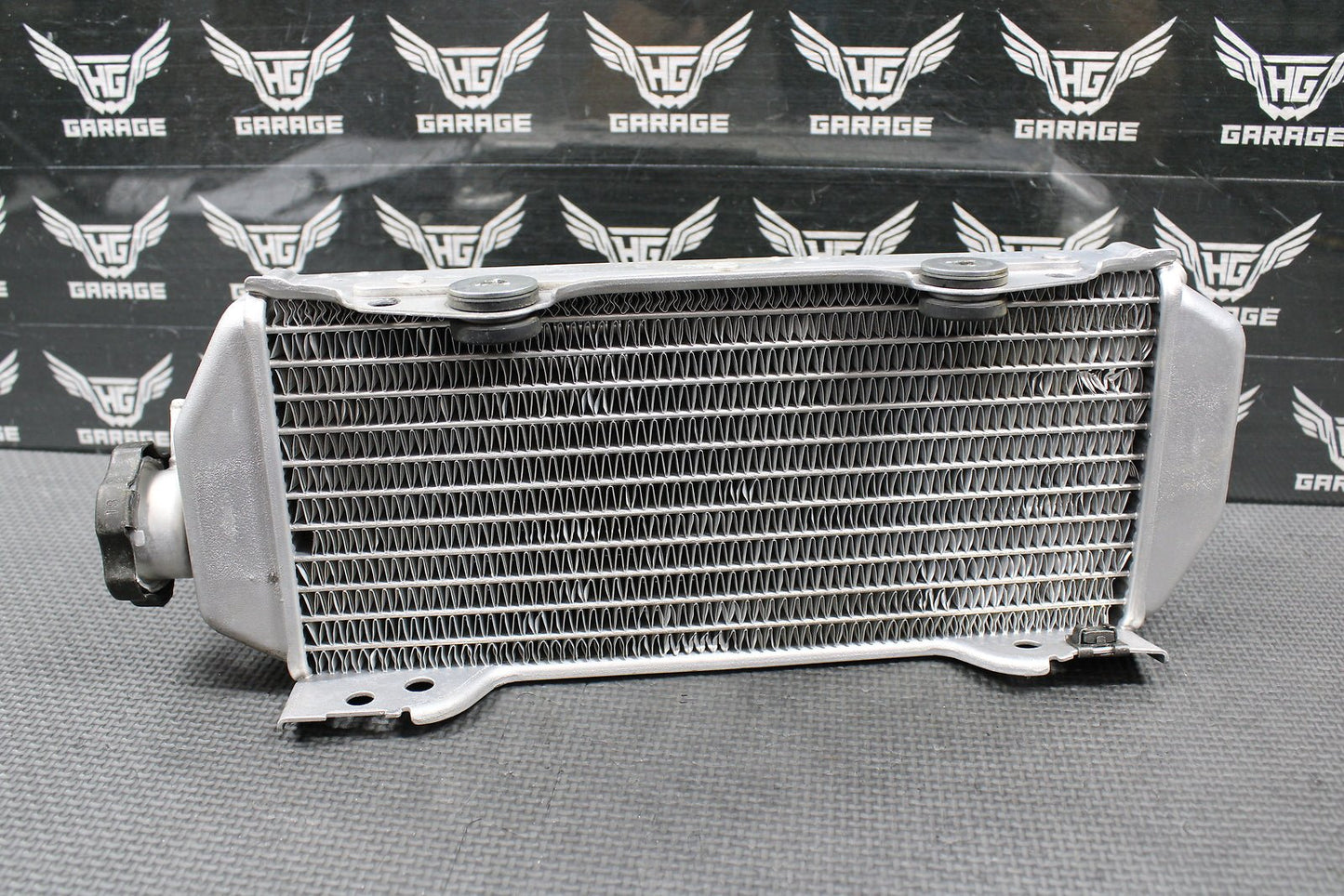 2000 2001 SUZUKI DRZ400 DRZ400E OEM LEFT RIGHT RADIATOR RADIATORS LOUVERS GOOD! - hggarage