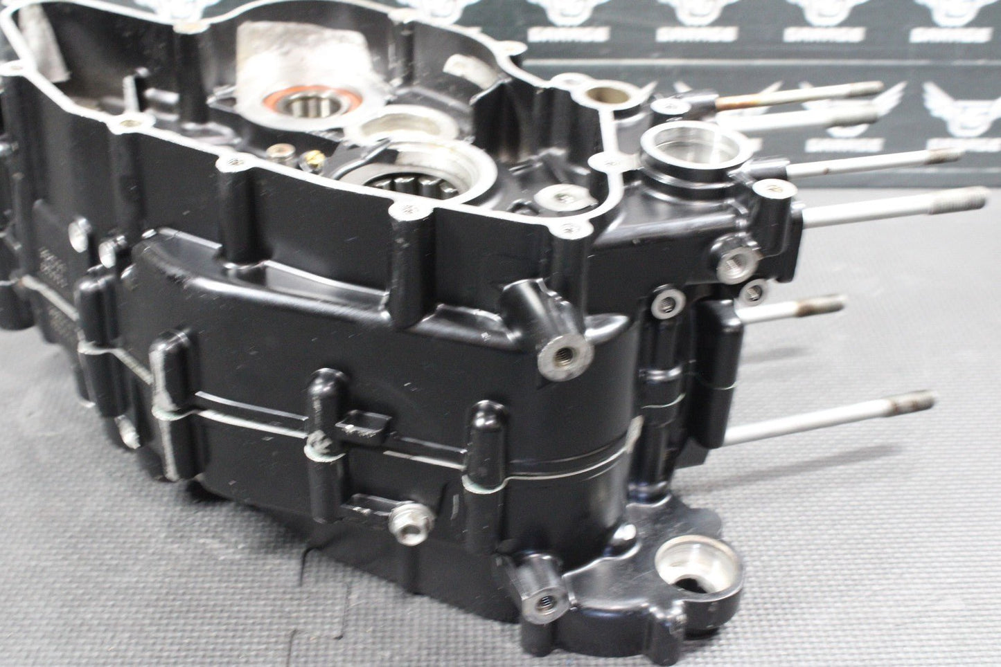 2013 HUSQVARNA TE511 OEM LEFT RIGHT ENGINE MOTOR CRANKCASE CRANK CASES BLOCK - hggarage