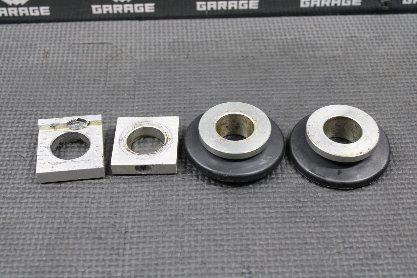 2003 YAMAHA YZ125 OEM REAR AXLE BACK WHEEL RIM PIVOT BOLT SPACERS 5ET - 25381 - 00 - 0 - hggarage