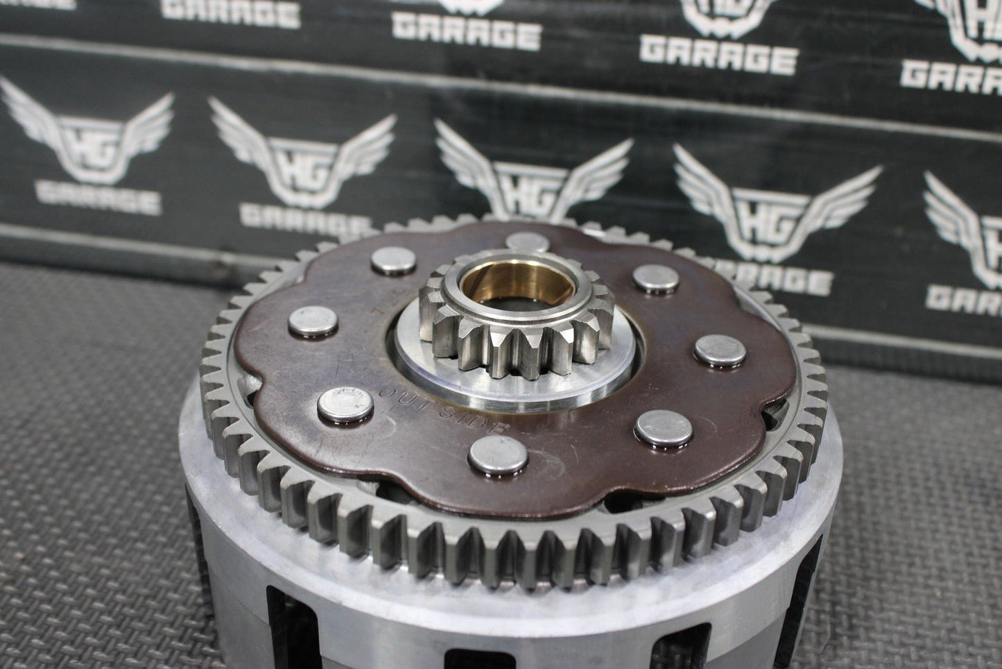 2005 YAMAHA YZ450F OEM COMPLETE CLUTCH W PLATES BASKET PLATES SPRINGS HUBS MINT - hggarage