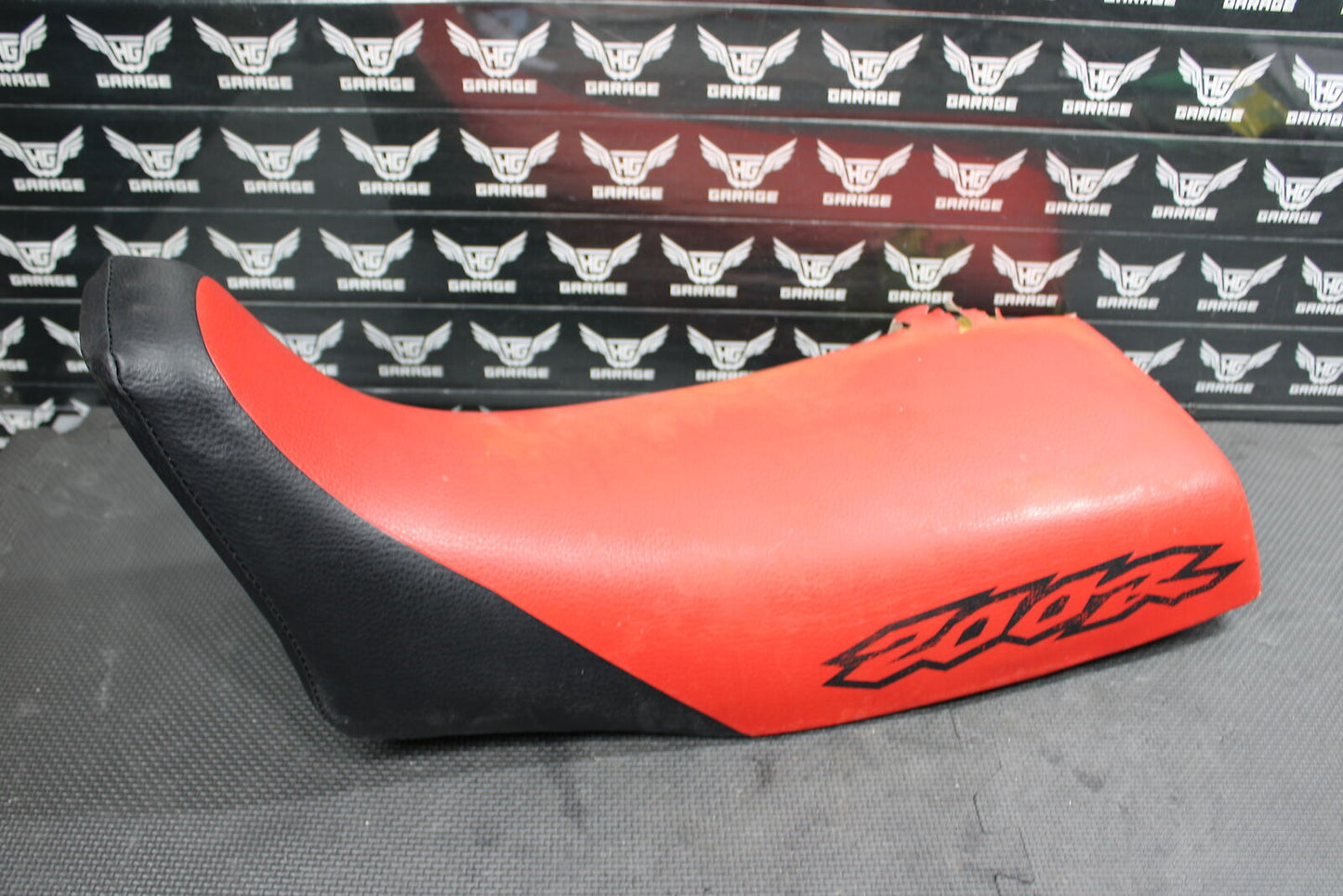 1998 HONDA XR200R 1990 1991 / 93-02 OEM SEAT SADDLE 77200-KT0-A50ZA