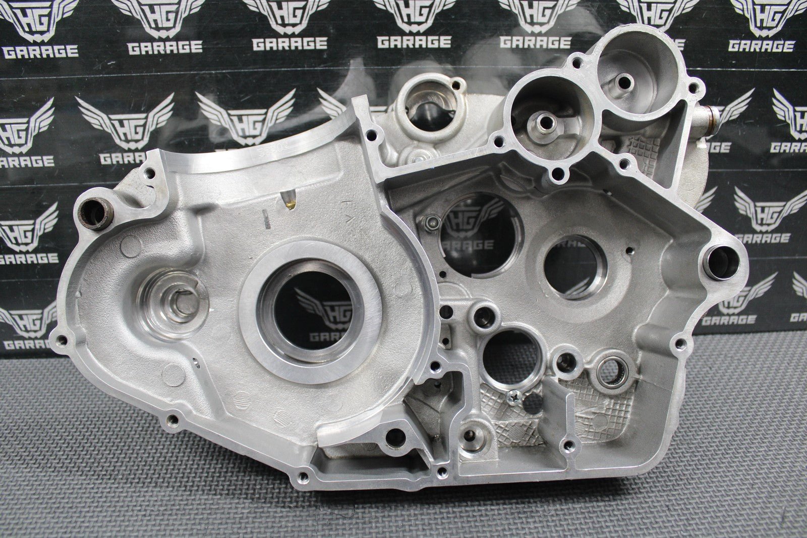 2007 KTM 06 - 07 450 525 OEM LEFT RIGHT RFS CRANKCASE CRANK CASES 59030000444 MINT - hggarage