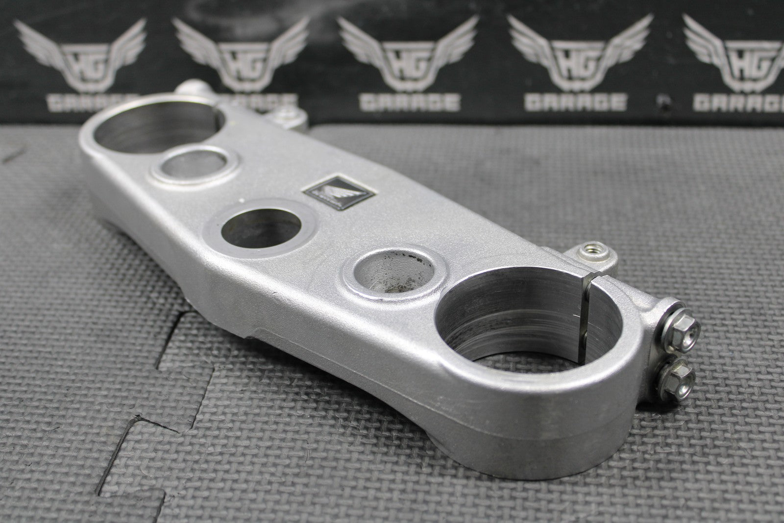 2008 2009 HONDA CRF250R OEM UPPER TRIPLE TREE BAR CLAMP BRIDGE 53300 - MEN - A10 - hggarage