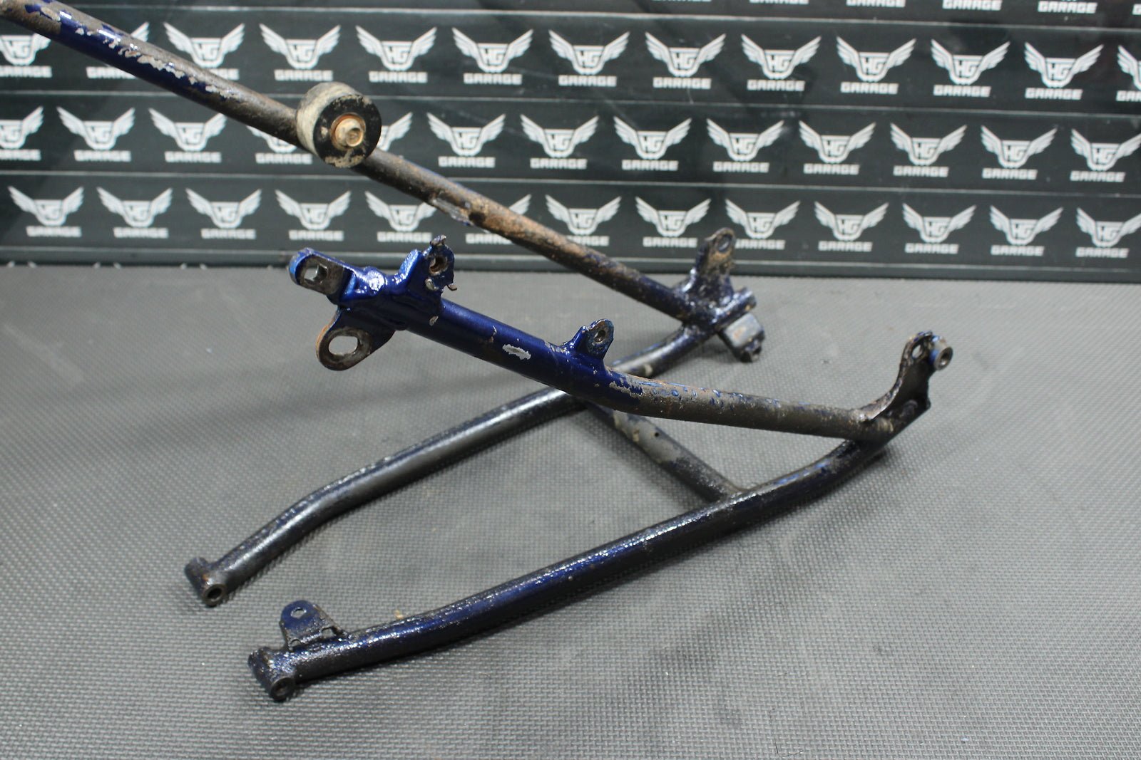 2000 Yamaha YZ250 OEM Rear Back Sub Frame Subframe 5HC - 21190 - 00 - P - hggarage