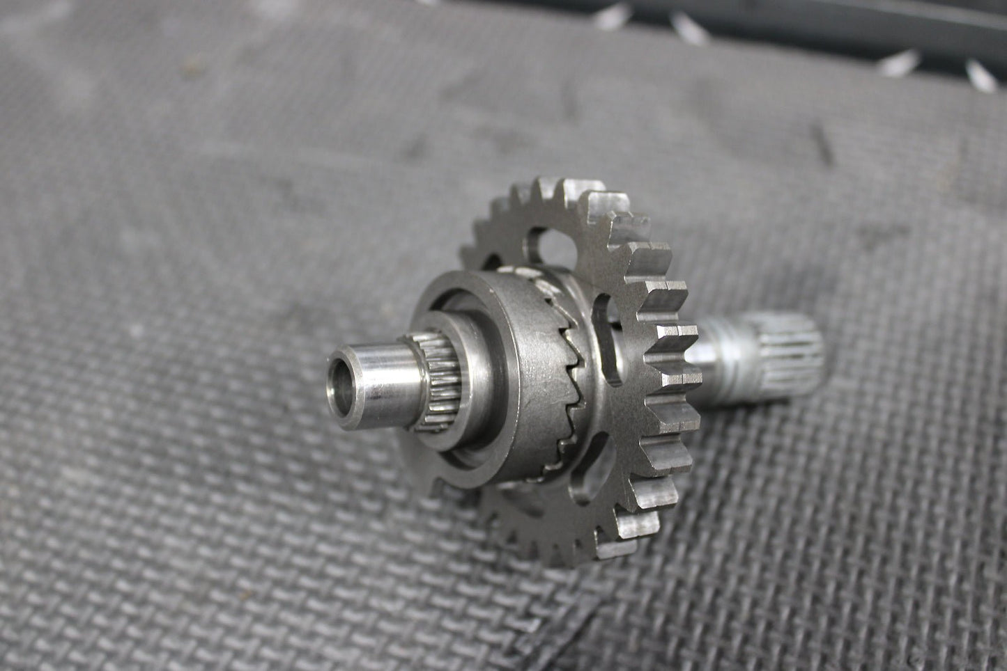 1999 HONDA CR125R OEM KICKSTART KICK START SHAFT W IDLER GEAR 28210 - KS6 - 700 - hggarage