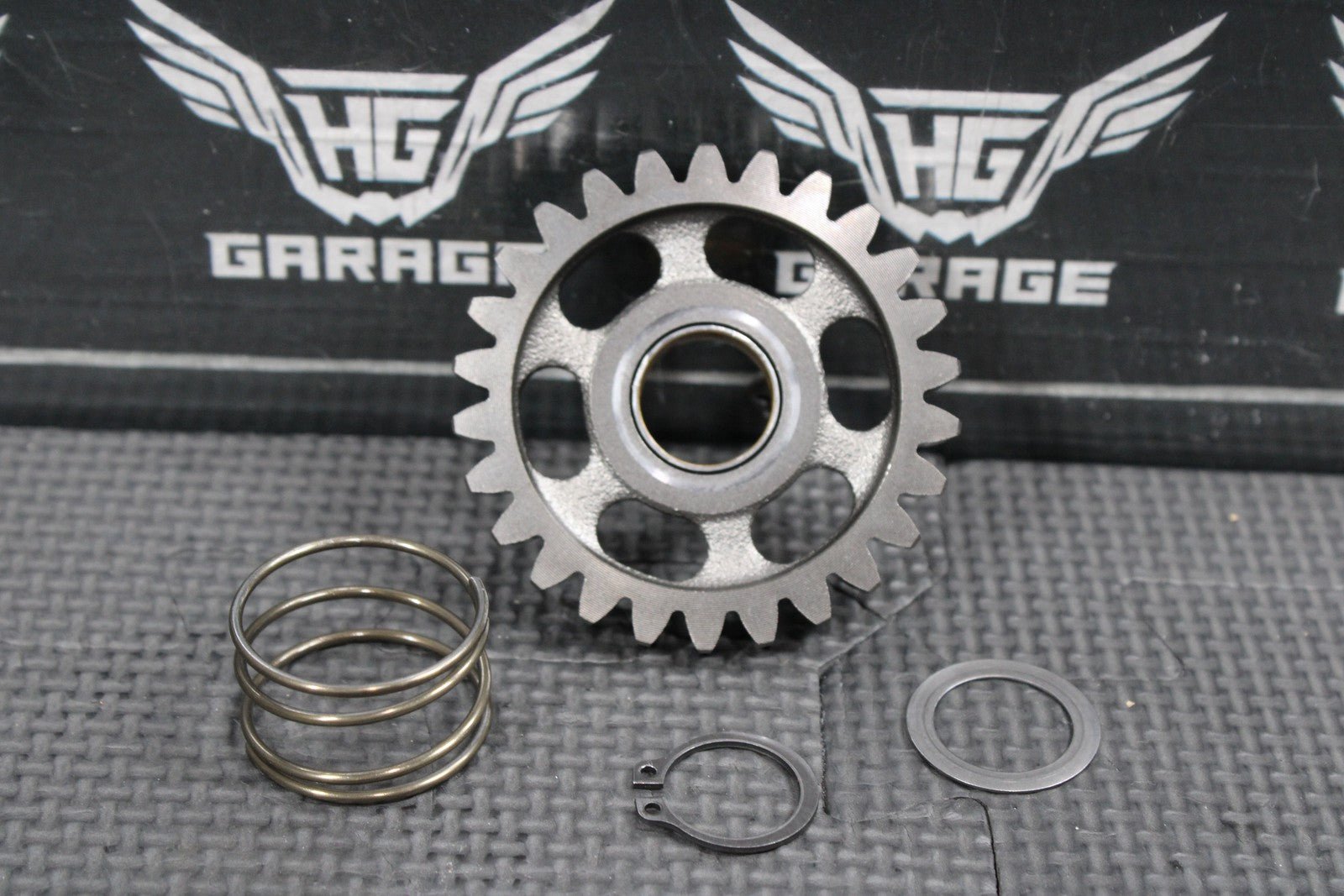 2000 SUZUKI RM125 96 - 00 OEM KICKSTART KICK START SHAFT W IDLER GEAR 26211 - 27C02 - hggarage