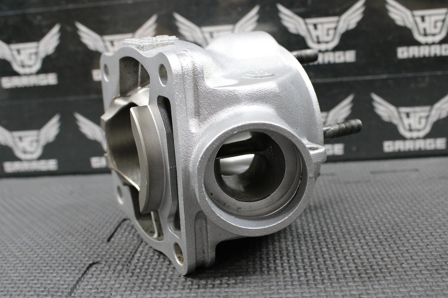 1998 97 - 01 YAMAHA YZ80 OEM CYLINDER BORE JUG TOP END 47.5MM 4ES - 11311 - 30 - 00 NICE - hggarage