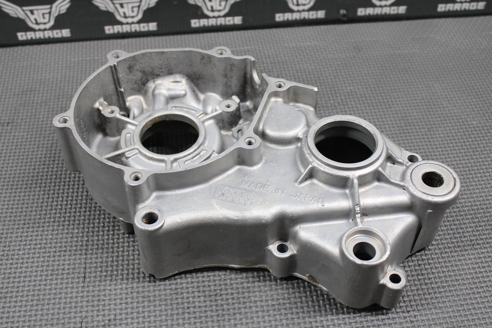 1999 KAWASAKI KX60 85 - 03 OEM LEFT ENGINE MOTOR CRANKCASE CRANK CASE 14001 - 1317 - hggarage