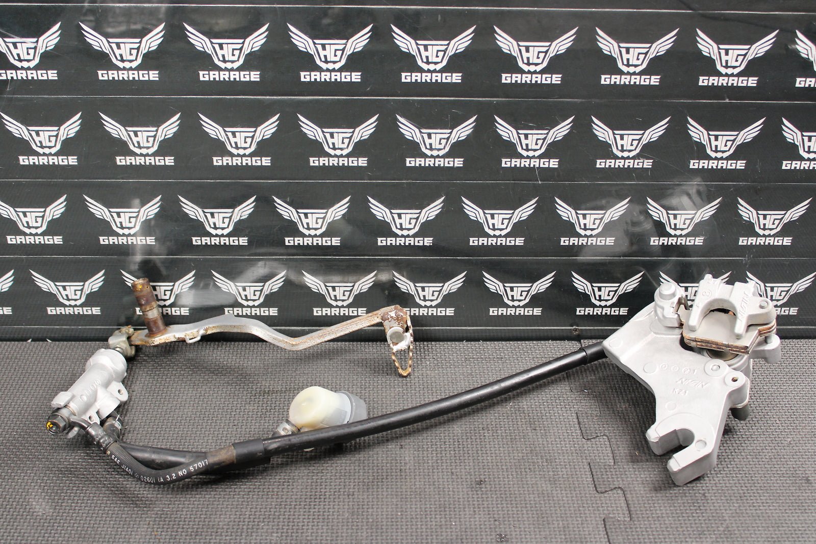 2001 Honda XR250R OEM Nissin Rear Back Brake Caliper Master Cylinder Lever - hggarage