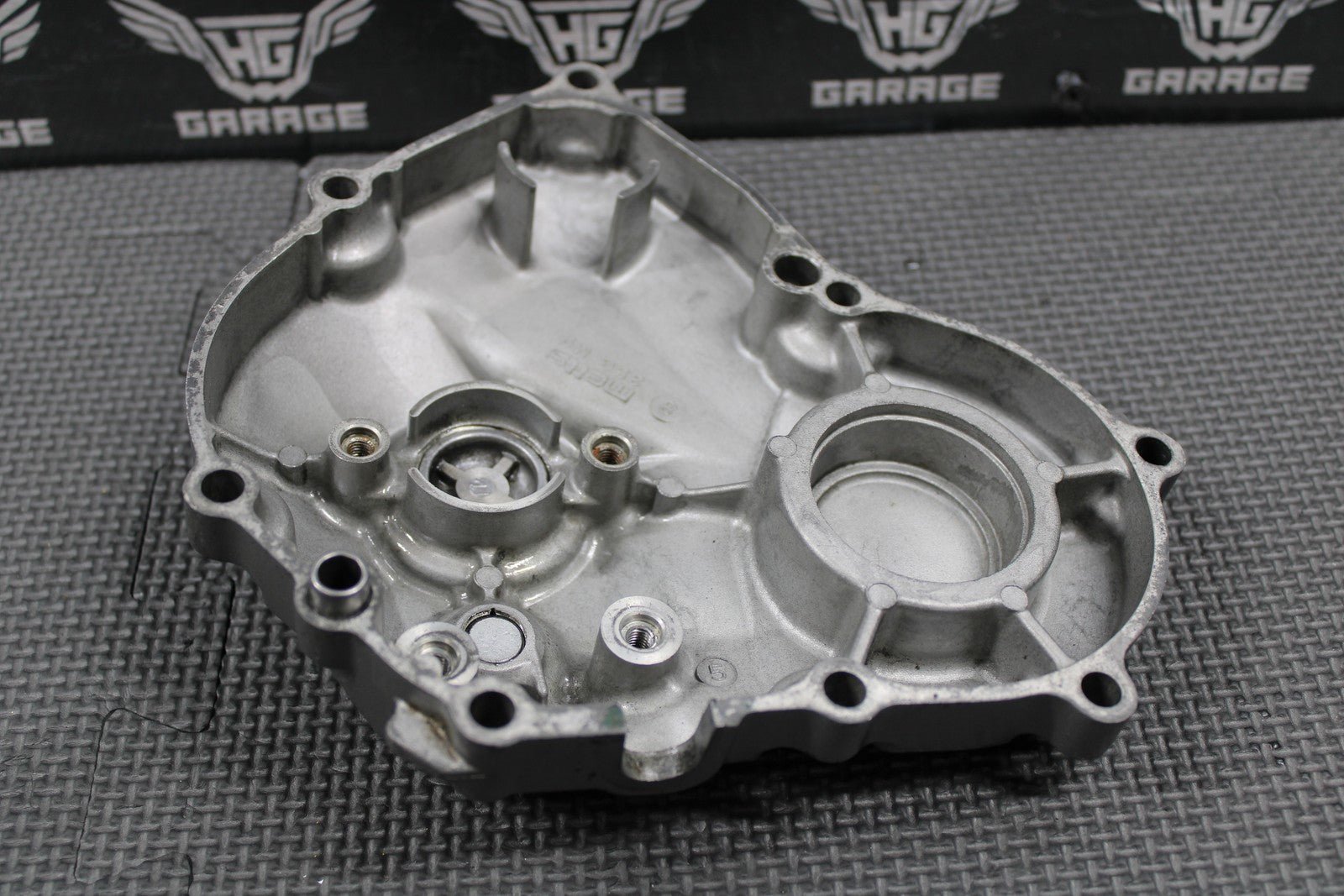 2006 SUZUKI 06 - 07 RMZ450 OEM LEFT STATOR GENERATOR MAGNETO COVER 11351 - 35G20 - hggarage