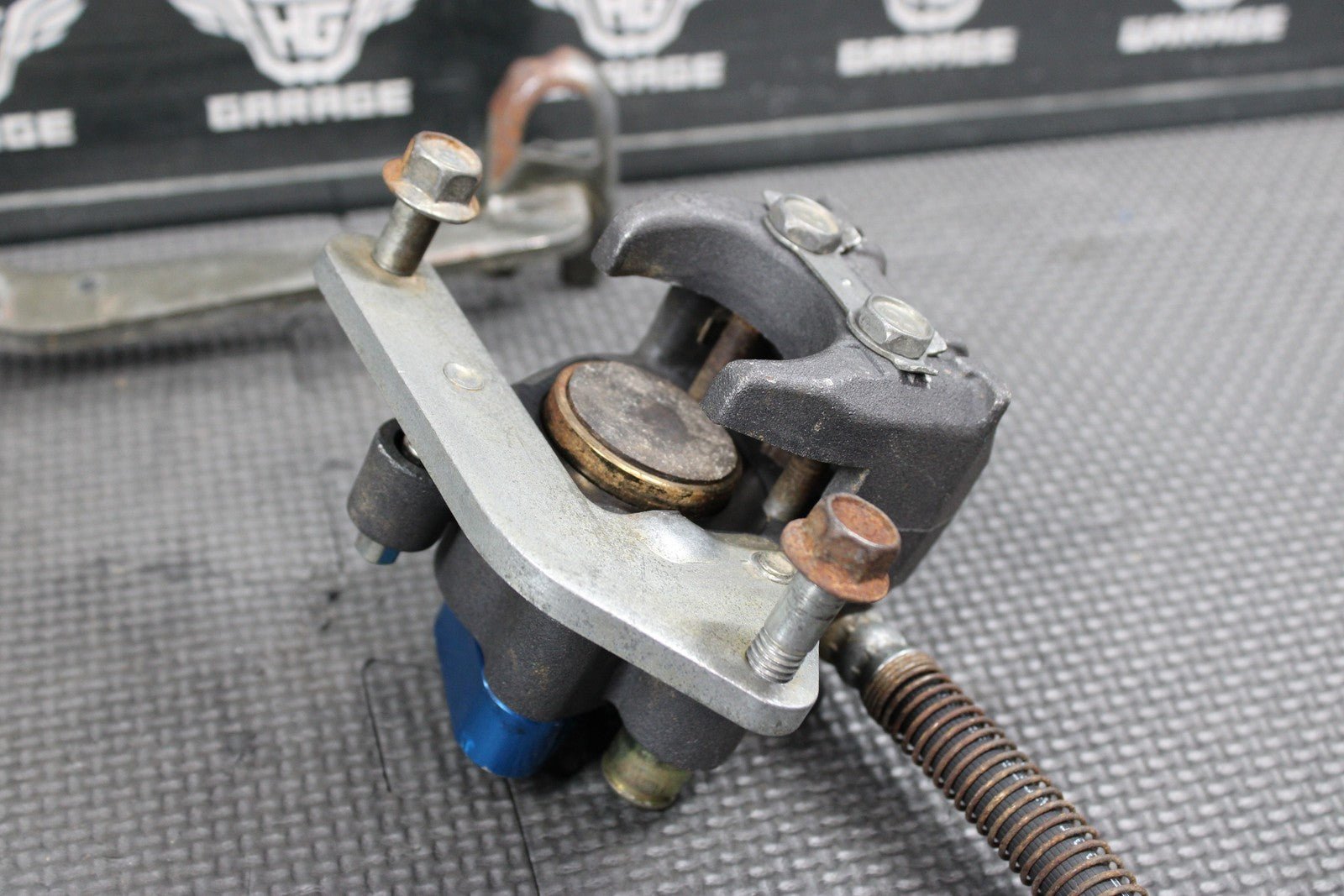 1991 YAMAHA 87 - 01 BANSHEE 350 OEM NISSIN REAR BACK BRAKE CALIPER MASTER CYLINDER - hggarage
