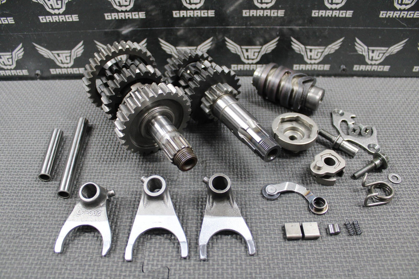 2003 KAWASAKI KLX400R KLX400SR OEM TRANSMISSION TRANNY GEARBOX GEARS SHIFT FORKS - hggarage