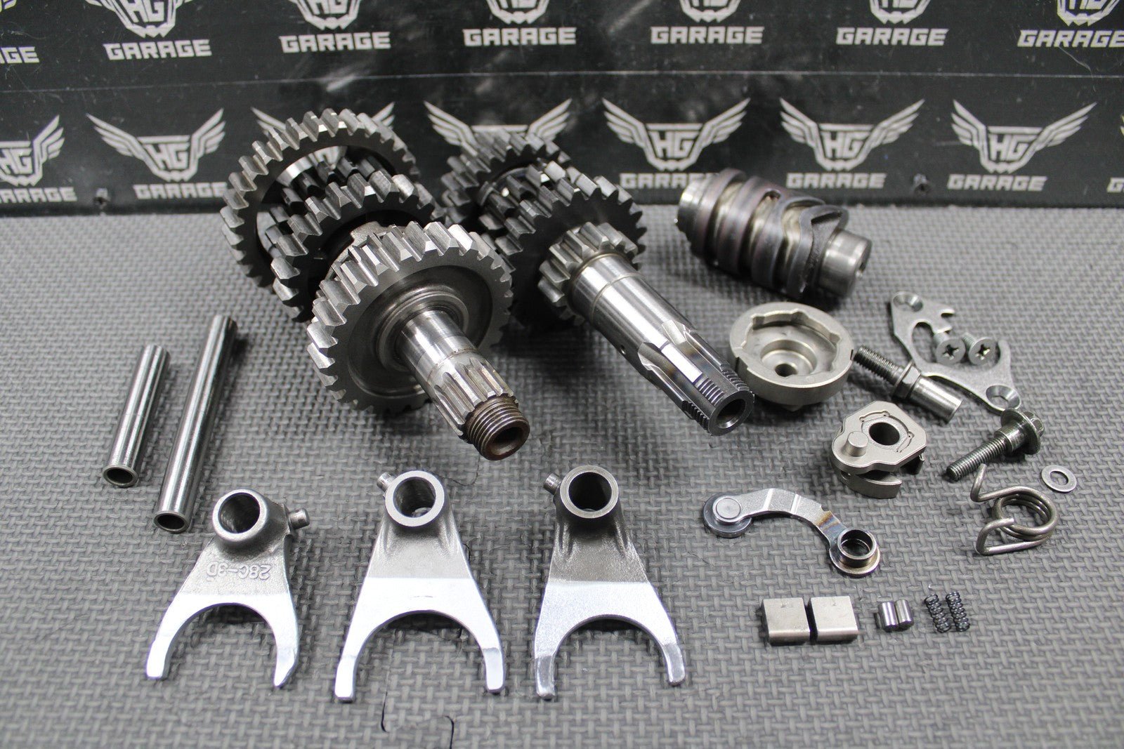 2003 KAWASAKI KLX400R KLX400SR OEM TRANSMISSION TRANNY GEARBOX GEARS SHIFT FORKS - hggarage