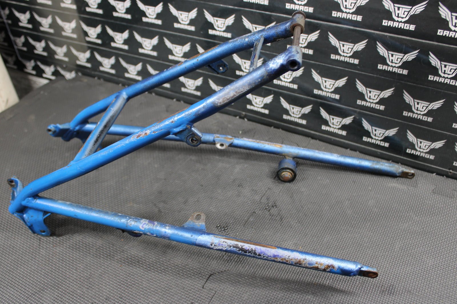 1999 YAMAHA 1998 1999 YZ125 YZ250 OEM REAR BACK SUB FRAME SUBFRAME 5DH - 21190 - 00 - hggarage