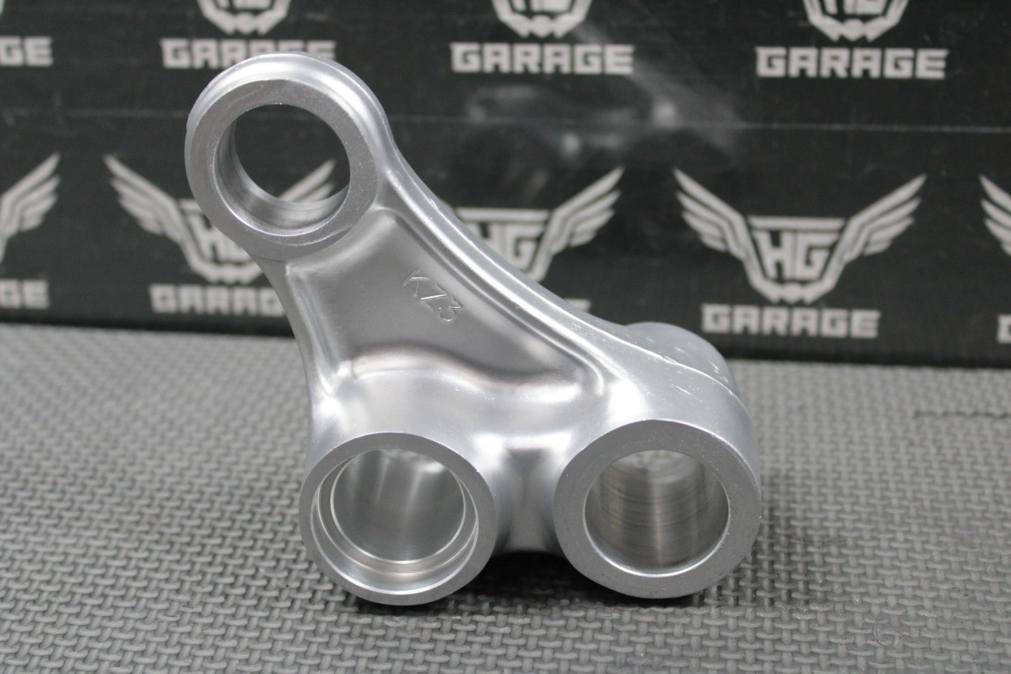 2001 96 - 01 HONDA CR500R OEM REAR SHOCK LINKAGE CUSHION ARM 52465 - MAC - 740 NICE! - hggarage