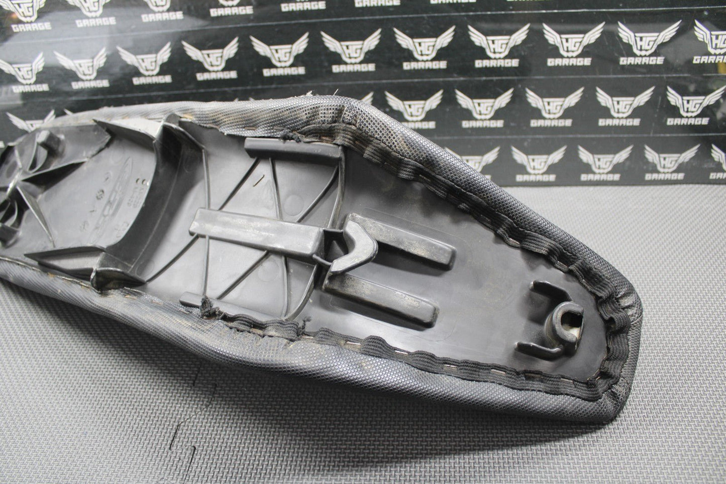 2010 KTM 07 - 11 250 XCF - W SDG COMPLETE SEAT SADDLE FOAM PAN M129 77307040000 - hggarage