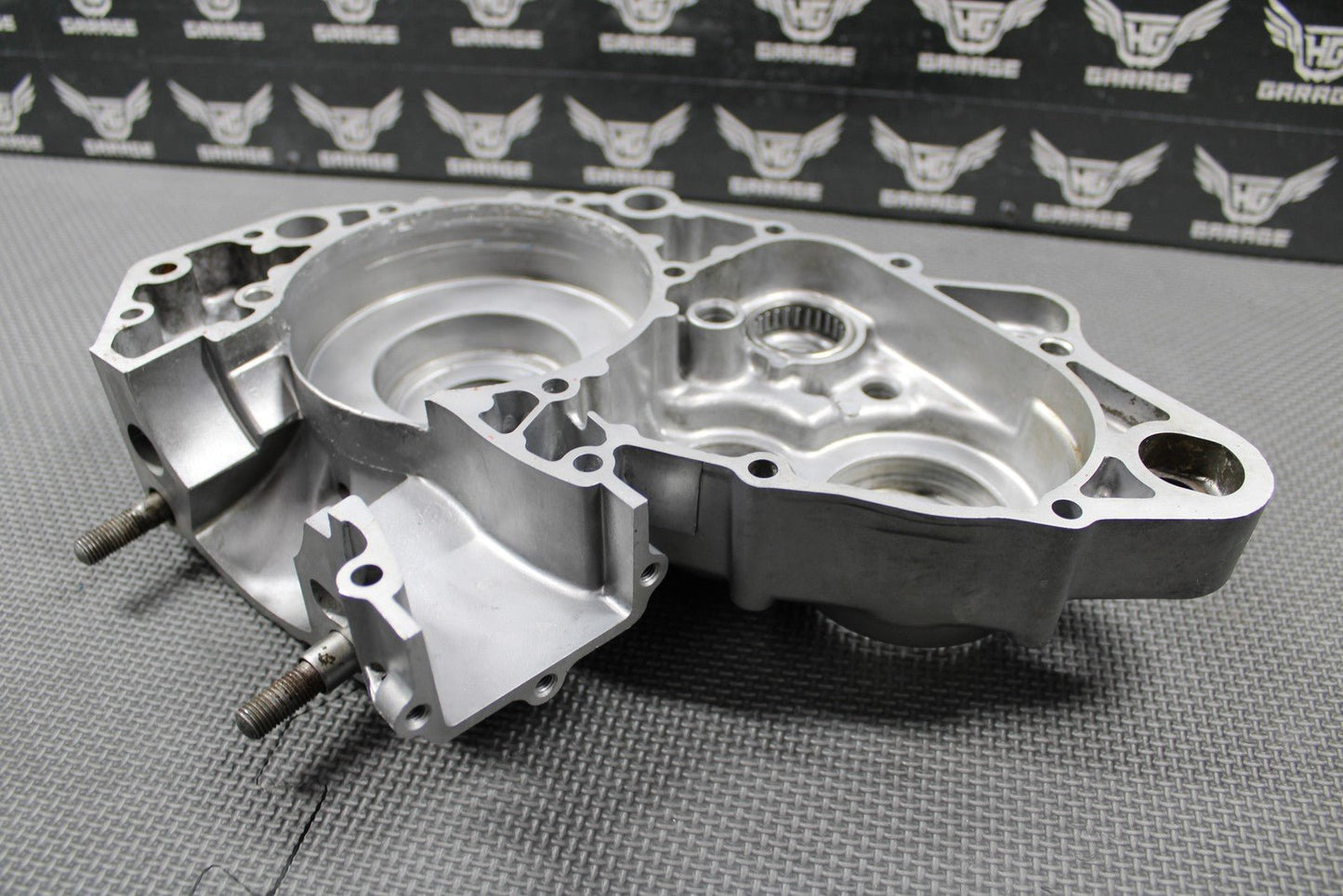 1995 SUZUKI RMX250 MODEL S OEM LEFT ENGINE MOTOR CRANKCASE CRANK CASE 11301 - 4486 - hggarage
