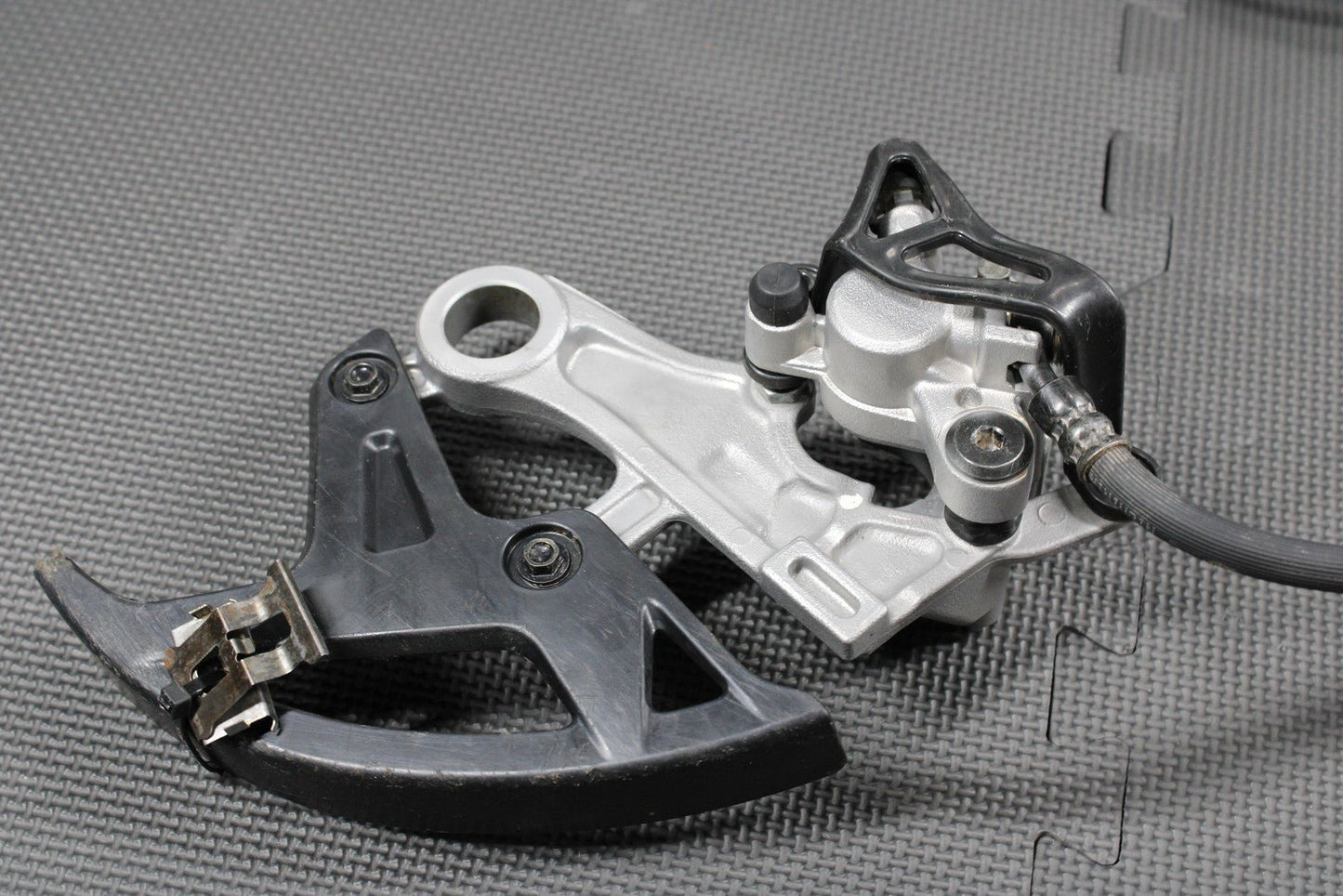 2019 HONDA CRF450RX OEM REAR BACK BRAKE CALIPER MASTER CYLINDER LEVER ASSEMBLY - hggarage