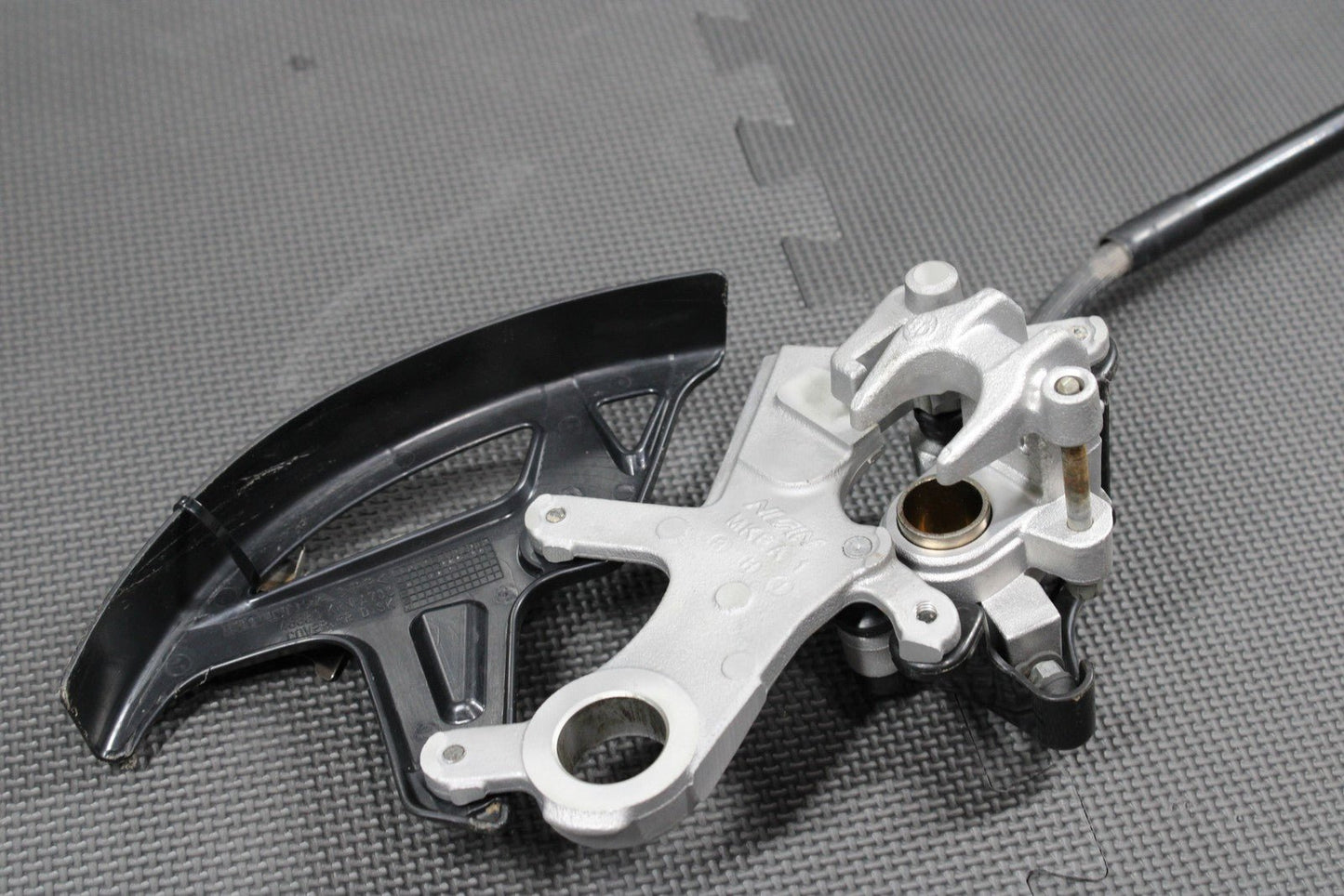 2019 HONDA CRF450RX OEM REAR BACK BRAKE CALIPER MASTER CYLINDER LEVER ASSEMBLY - hggarage