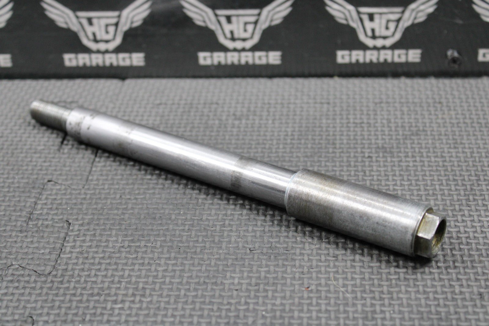 HONDA 85 - 89 CR125R CR250R CR500R OEM FRONT WHEEL AXLE PIVOT BOLT 44301 - KA3 - 830 - hggarage
