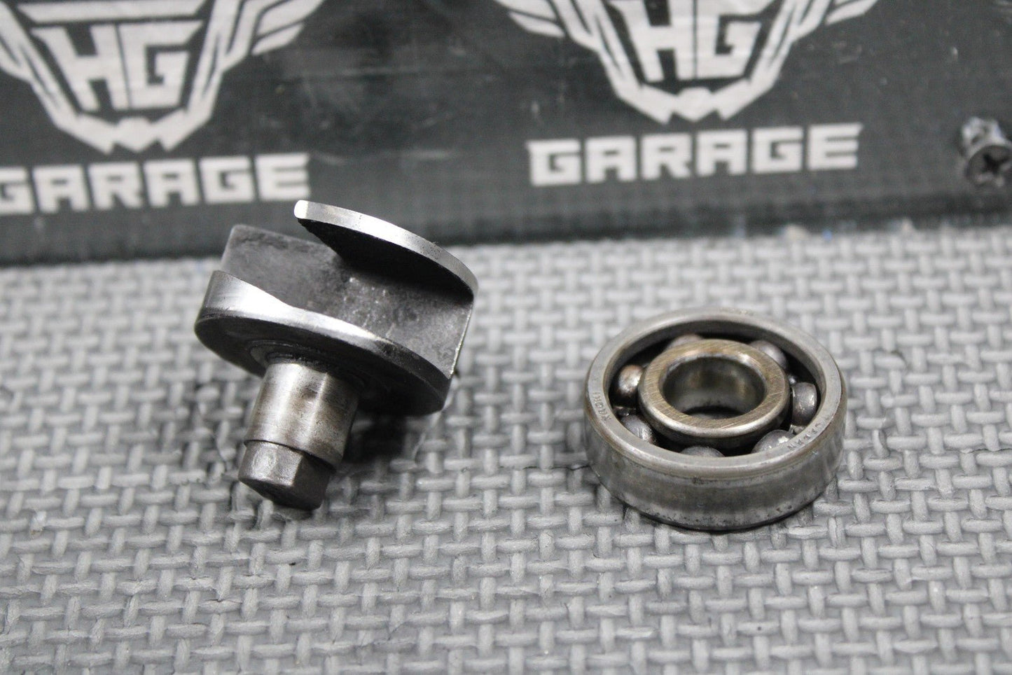 1999 SUZUKI 99 - 00 RM250 OEM MODEL X Y POWER VALVE EXHAUST RH SIDE 11255 - 37E31 - hggarage