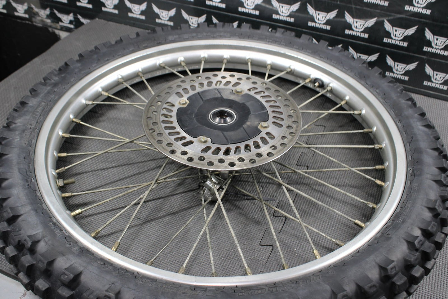 2001 Honda XR250R OEM D.i.d Front Wheel Rim Hub 44650 - Kce - 000 - hggarage