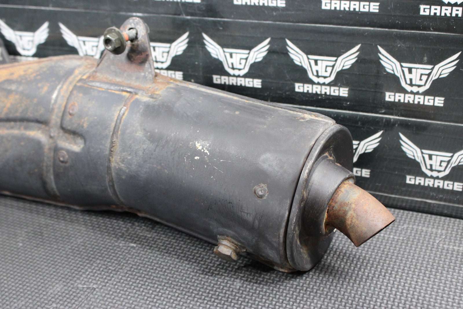 2005 SUZUKI 01 - 05 DR200SE OEM MUFFLER EXHAUST SILENCER SLIP ON PIPE W BAFFLE - hggarage