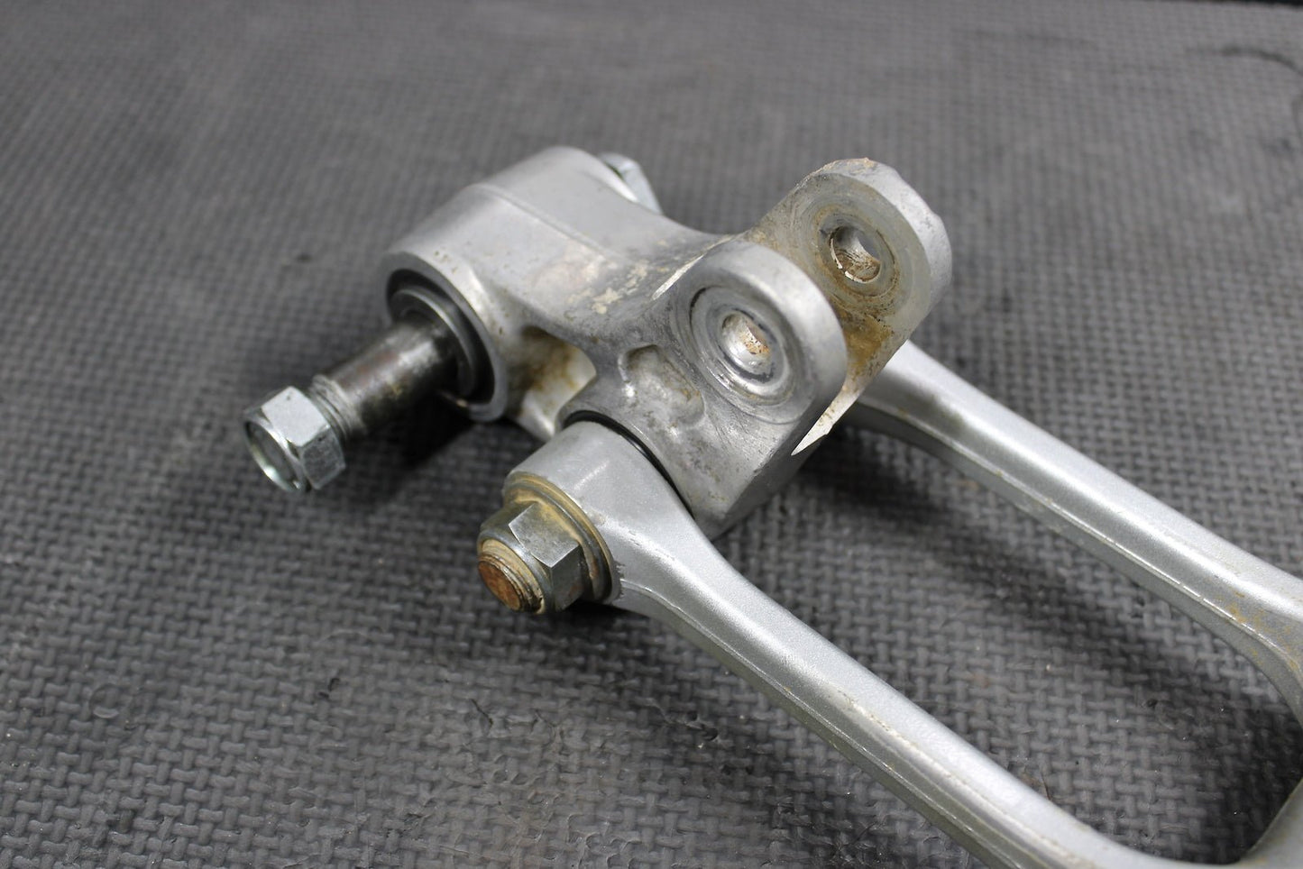 2008 YAMAHA YZ250F YZ450F OEM REAR SHOCK LINKAGE LINKS 5XC - 2217A - L0 - 00 - hggarage
