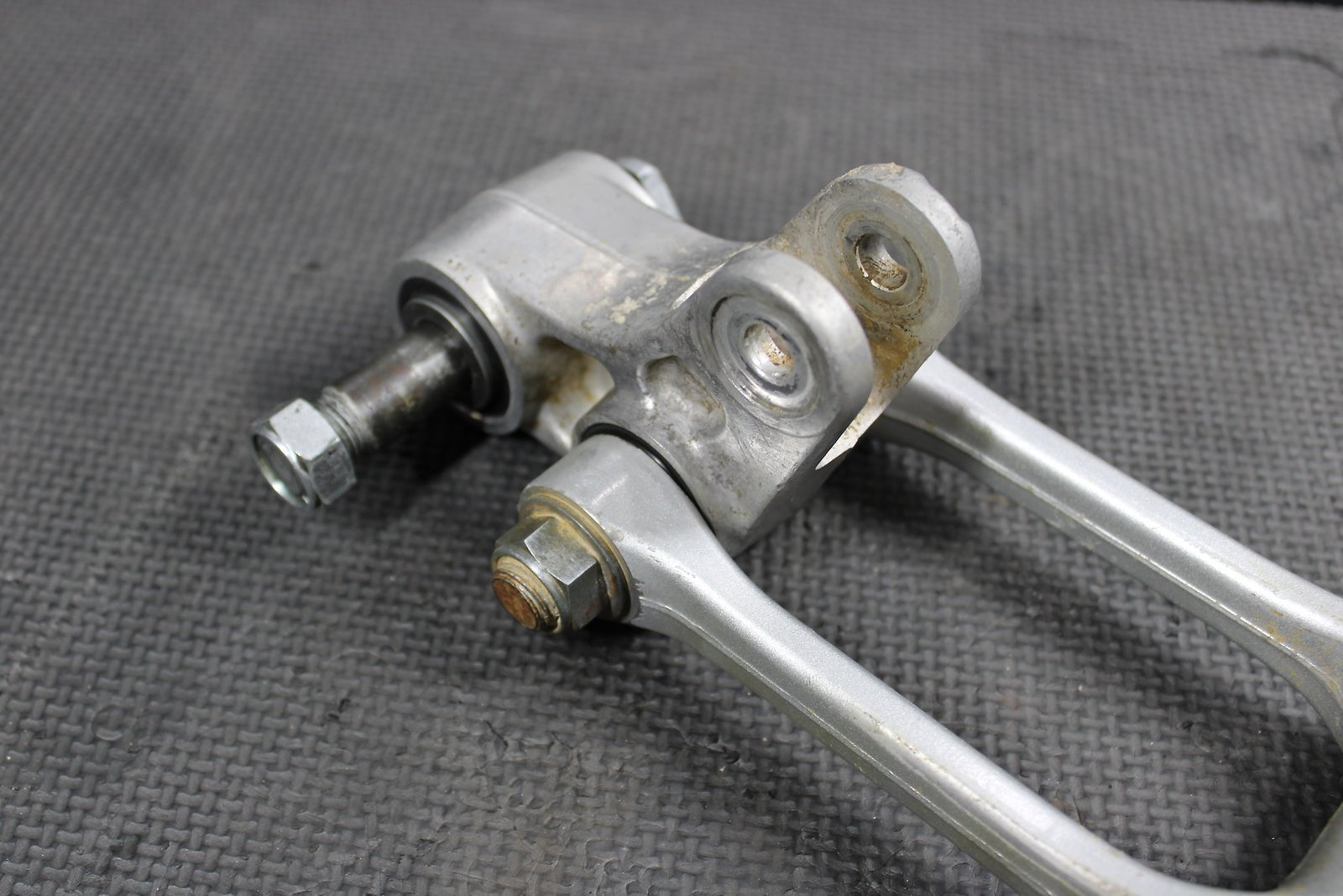 2008 YAMAHA YZ250F YZ450F OEM REAR SHOCK LINKAGE LINKS 5XC - 2217A - L0 - 00 - hggarage