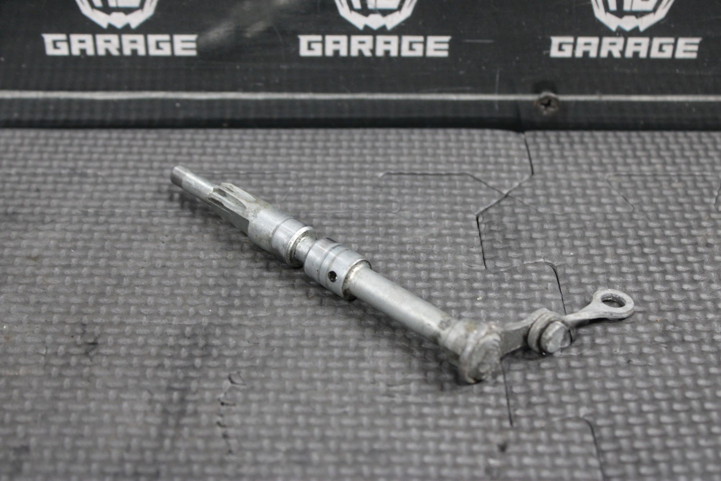 2001 KAWASAKI KX100 KX85 OEM ENGINE POWERVALVE EXHUAST VALVE LINKAGE ARM ROD - hggarage