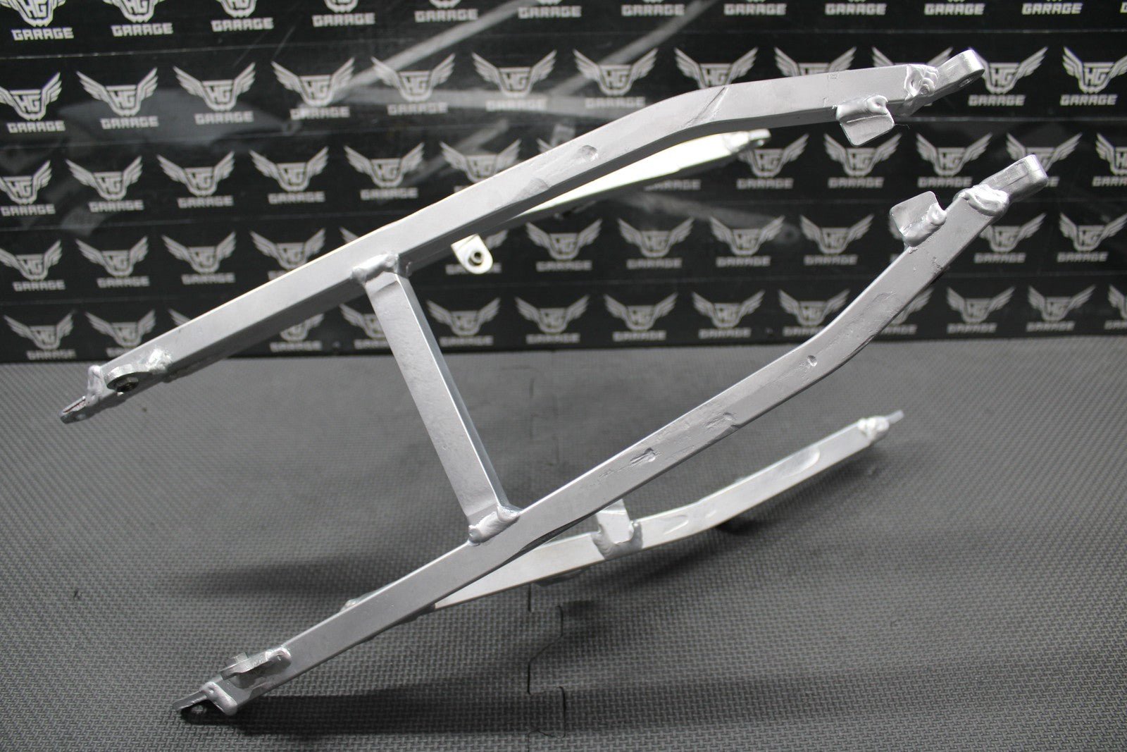 2000 2001 HONDA CR125R CR250R OEM REAR BACK SUB FRAME SUBFRAME 50200 - KZ3 - J30 - hggarage