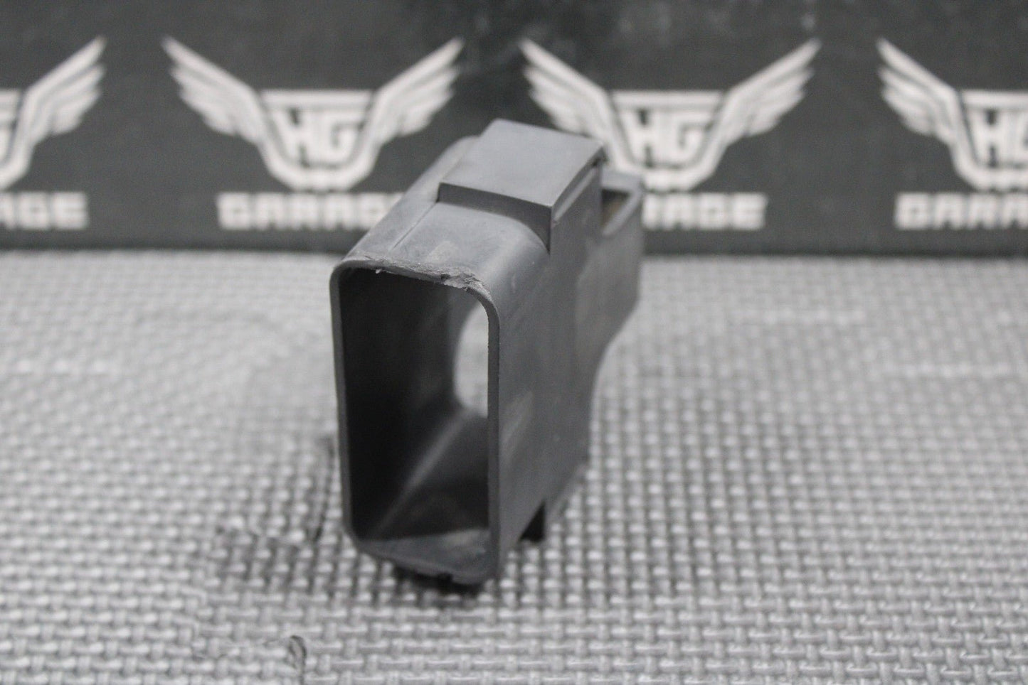 2000 HONDA 00 - 03 CR125R 00 - 01 CR250R OEM CDI RUBBER MOUNTING BOOT 30401 - KZ4 - A90 - hggarage