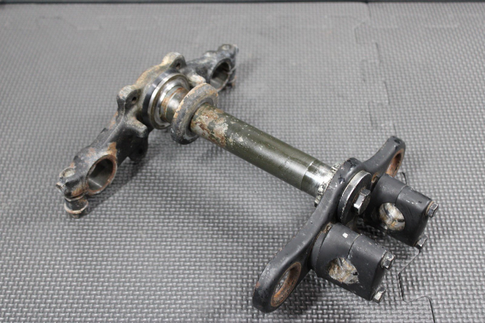 1985 YAMAHA PW80 83 - 85 OEM FRONT FORKS LOWER UPPER TRIPLE TREE STEM CLAMP - hggarage