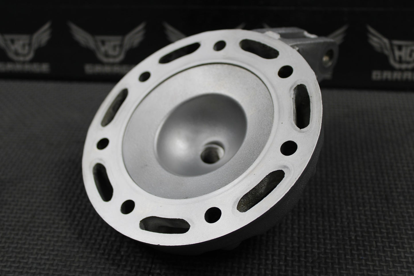 2001 91 - 01 HONDA CR500R OEM ENGINE MOTOR CYLINDER HEAD COVER 12200 - ML3 - 760 NICE! - hggarage