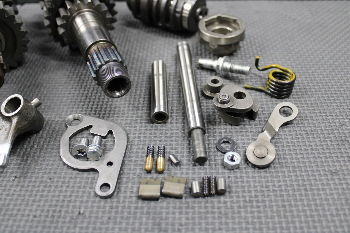 2012 KAWASAKI 12 - 14 KX450F OEM TRANSMISSION TRANNY GEARS GEARBOX SHIFT FORK GOOD - hggarage