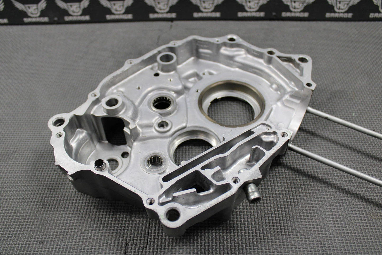 1999 93 - 02 HONDA XR200R OEM RIGHT ENGINE MOTOR CRANKCASE CRANK CASE 11100 - KT0 - 68 - hggarage