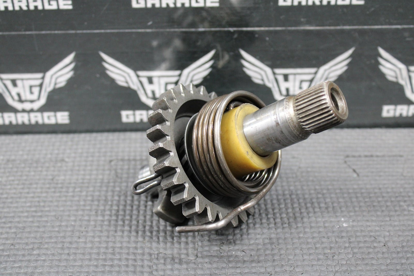 1998 YAMAHA YZ250 OEM KICKSTART KICK START SHAFT AXLE GEAR 4JW - 15660 - 00 - 00 - hggarage