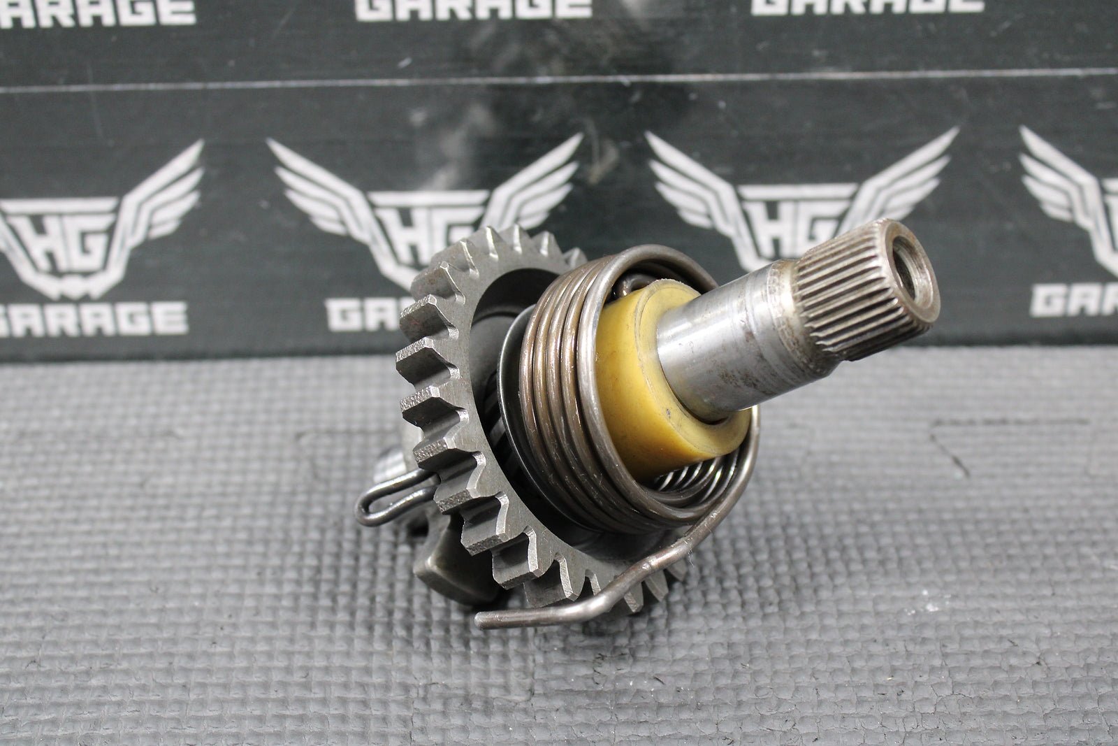 1998 YAMAHA YZ250 OEM KICKSTART KICK START SHAFT AXLE GEAR 4JW - 15660 - 00 - 00 - hggarage