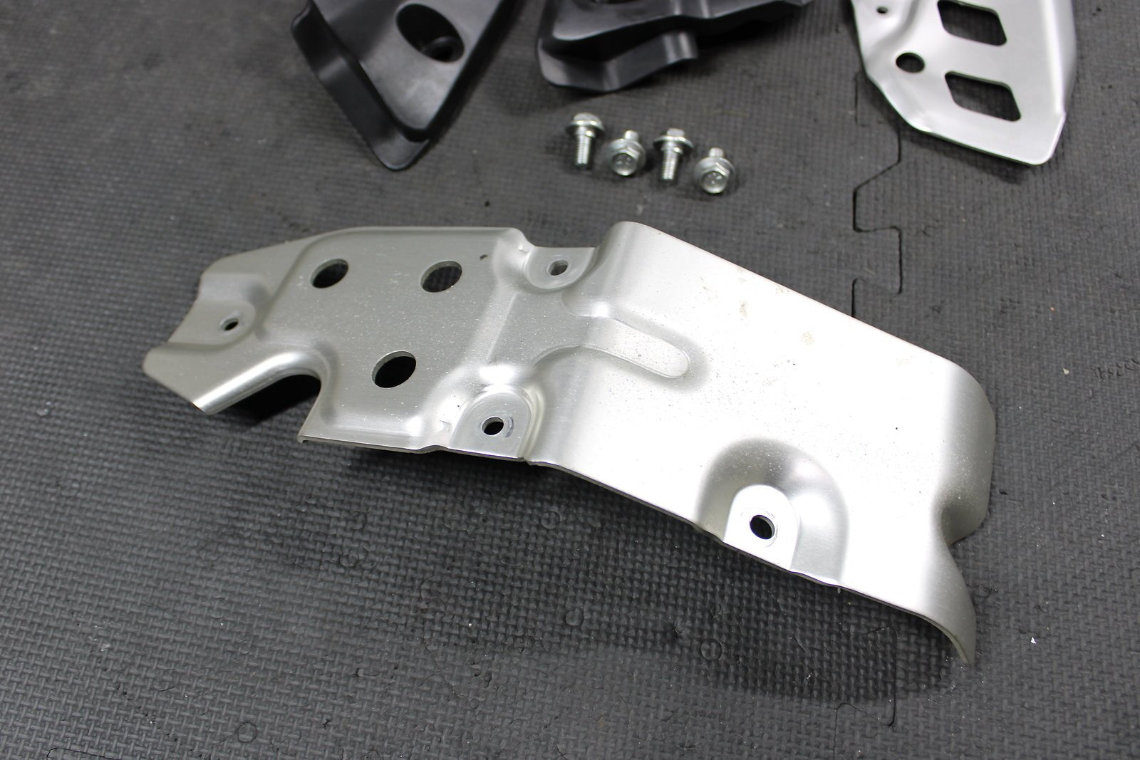 2013 SUZUKI DRZ400SM OEM LOWER SKIDPLATE ENGINE GURADS MASTER CYLINDER GUARD - hggarage