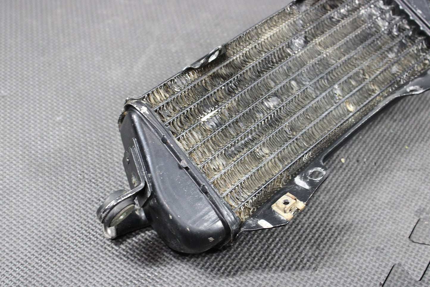 1992 Kawasaki KX250 OEM Engine Motor Cooling Cooler Radiator Left Right - hggarage
