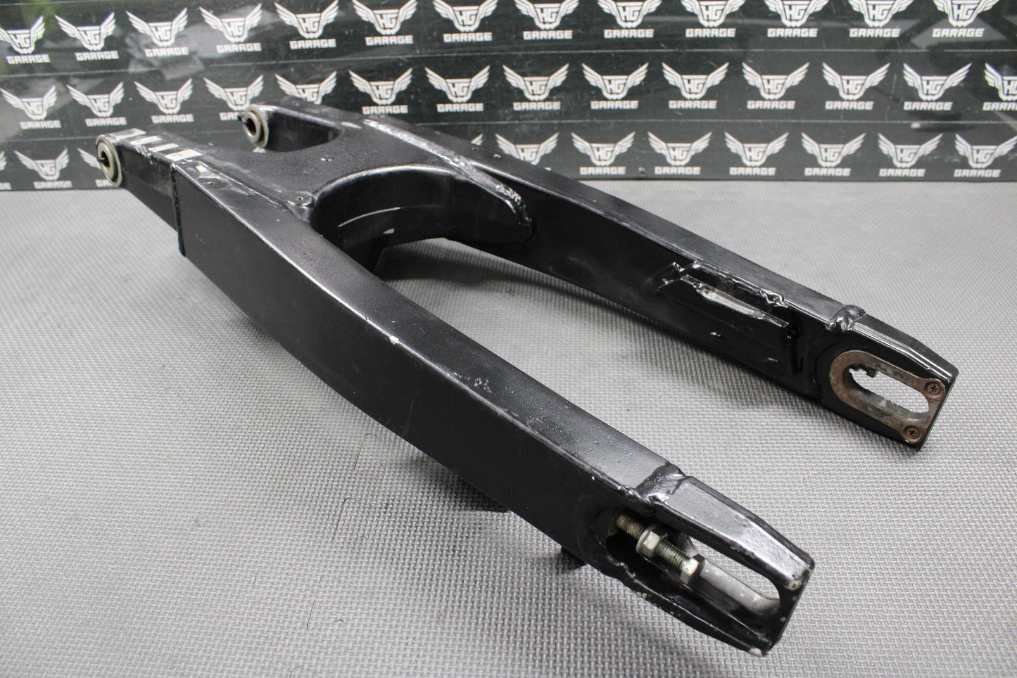 2003 SUZUKI RM125 RM250 K3 OEM SWINGARM SWING ARM REAR SUSPENSION 61000 - 37F10 - hggarage