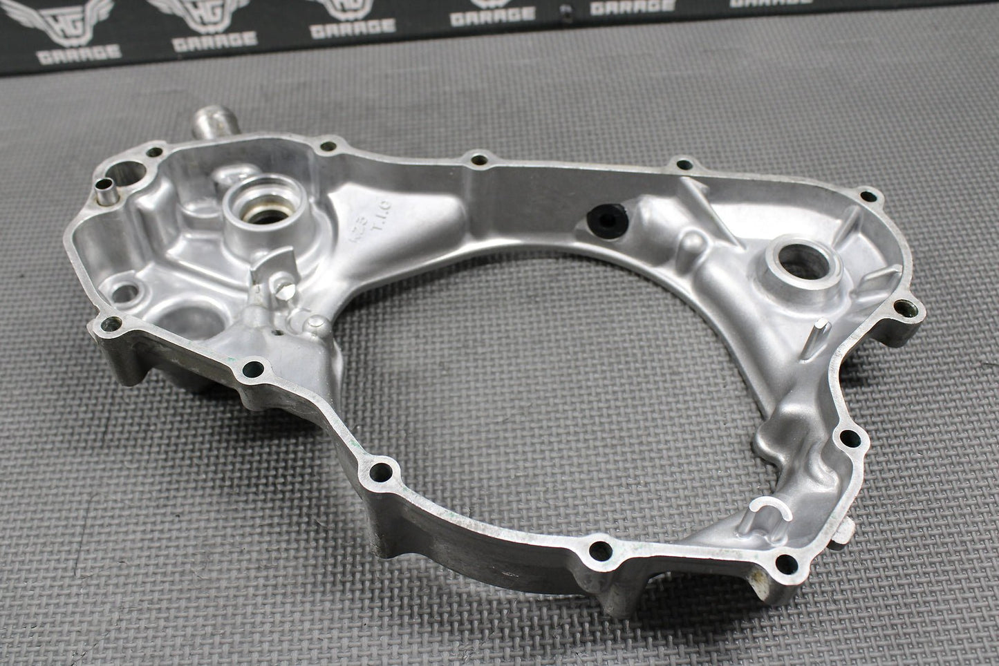 1995 92 - 96 HONDA CR250R OEM ENGINE RIGHT CASE INNER CLUTCH COVER 11341 - KZ3 - 890 - hggarage