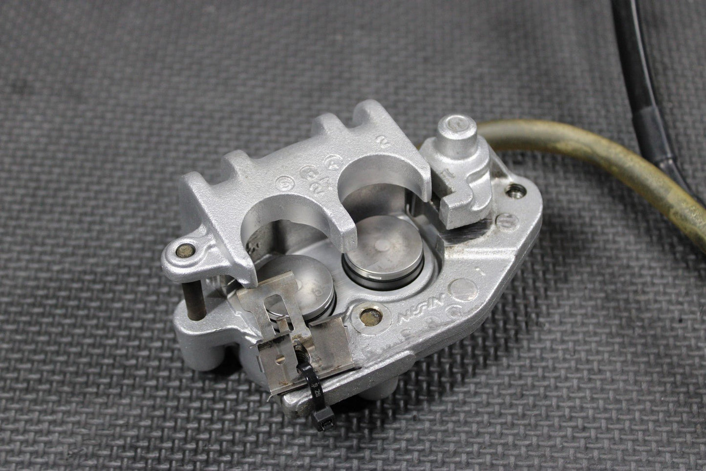 1996 KAWASAKI KX125 OEM COMPLETE NISSIN FRONT BRAKE CALIPER MASTER CYLINDER GOOD - hggarage